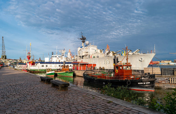 Gothenburg, Sweden - June 25, 2019: View from the embankment at the ships in the open air museum "Maritiman". - Photo, image