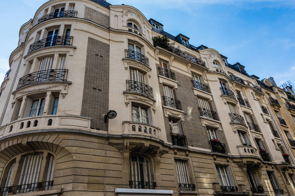 Neorenaissance-Architektur der Rue de Grenelle, Paris - Foto, Bild