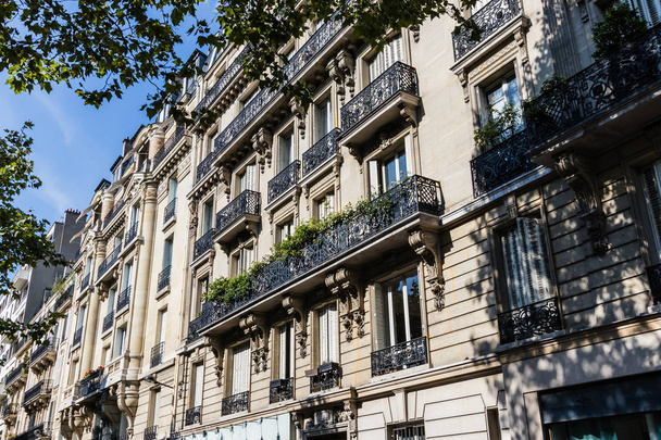Neorenaissancistische architectuur van de Rue de Grenelle, Parijs - Foto, afbeelding