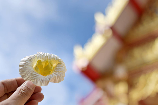 santalové dřevo Květiny pro Respekt buddhistický pohřeb - Fotografie, Obrázek