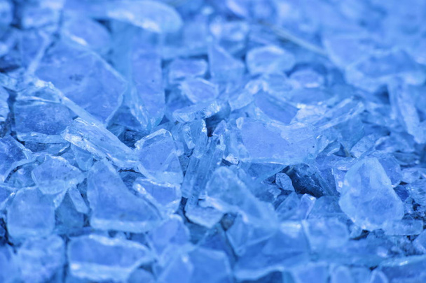Pequeños fragmentos de vidrio afilado, macrofoto de trozos de hielo
 - Foto, imagen