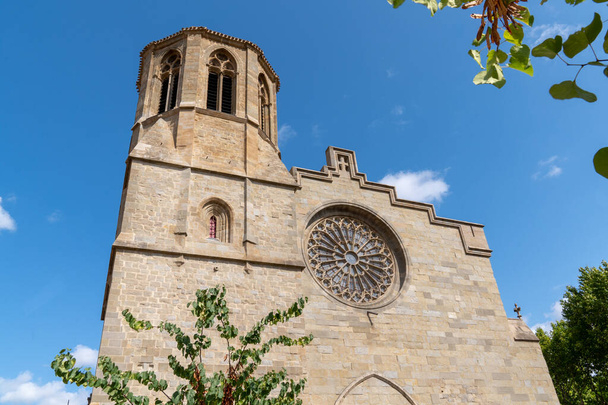 carcassonne templom részlet a régi modern város Franciaországban - Fotó, kép