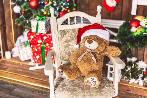Gifts under the tree for Christmas day - Φωτογραφία, εικόνα