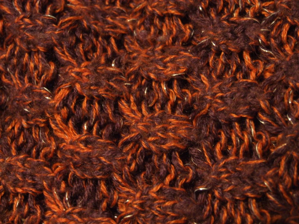 Большой вязаный красный свитер
 - Фото, изображение