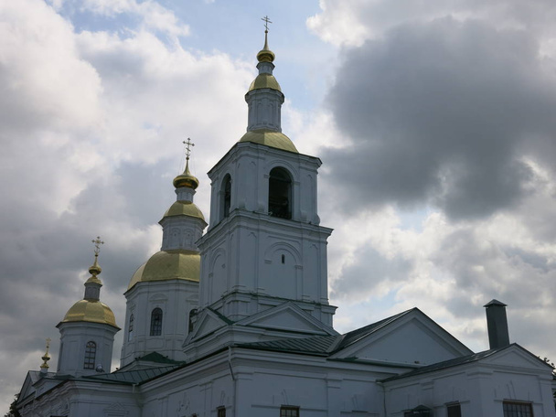 Казанська церква святого Серафима-Дівеєва - Фото, зображення