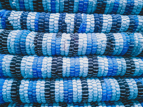 Рулоны ткани
 - Фото, изображение