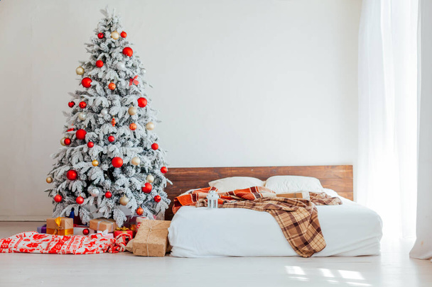 inverno Natale sfondo letto camera da letto albero vacanza regali nuovo anno
 - Foto, immagini