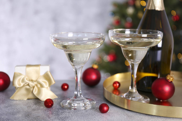 Traditional champagne drink for new years celebration with two glasses. - Foto, Imagen