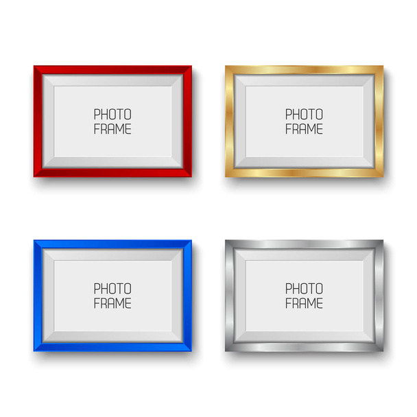 Marcos de imagen realistas de vectores de oro, plata, rojo y azul aislados sobre fondo blanco con espacio en blanco para su foto
 - Vector, Imagen