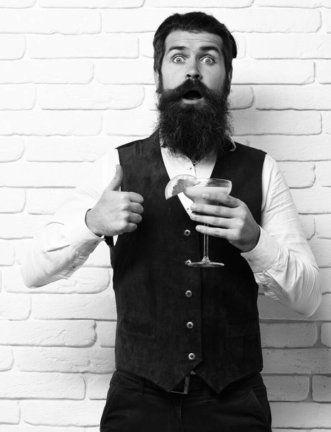 surprised handsome bearded man - Фото, изображение