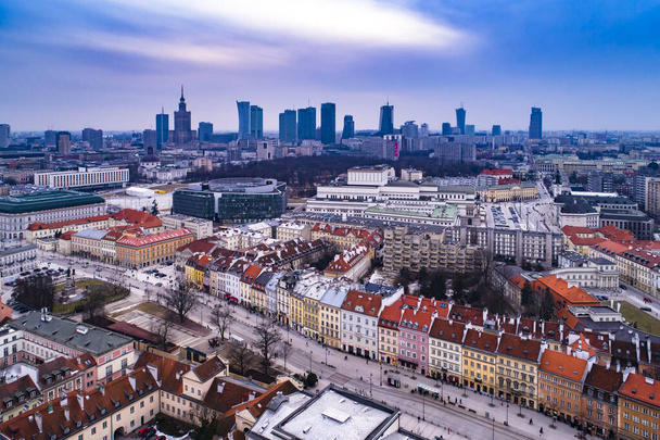Варшава, Польща. Вигляд з повітря на місто  - Фото, зображення