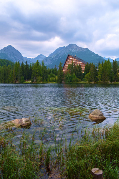 Strbske pleso lac de montagne, Slovaquie
 - Photo, image