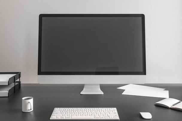 Blank screen of computer monitor - Фото, зображення