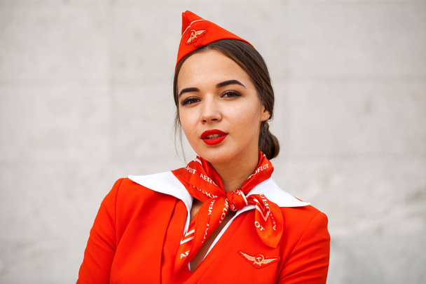 RUSSIA, SAMARA: 08 AUGUST 2019. Sexy stewardess dressed in offic - Foto, immagini