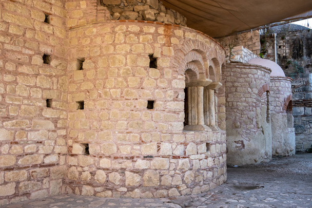 Demre, Επαρχια Demre (south-west province of Antalya), Turkey, September 2019 Church of St. Ο τάφος του Αϊ Βασίλη στην τούρκικη Demre. - Φωτογραφία, εικόνα