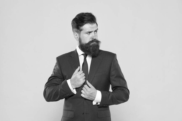 Successful businessman top manager. Businessman concept. Confident businessman handsome bearded man in formal suit. Serious motivated entrepreneur. Business strategy. Brutal simplicity of thought - Foto, Bild