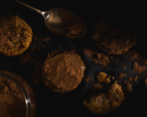 High angle shot of the process of making delicious chocolate cookies - Фото, зображення