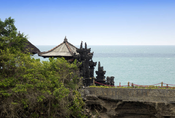 Tanah Lot, the main water temple on Bali - 写真・画像