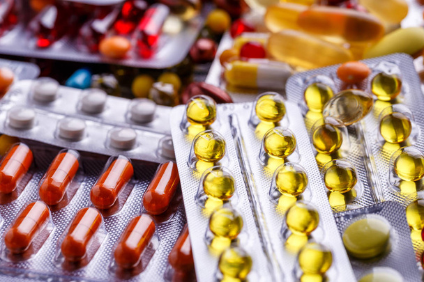Variety of medicines and drugs - Zdjęcie, obraz