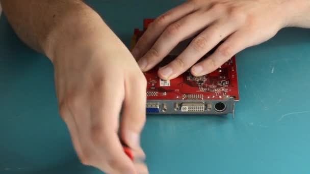 Technician repairs video card - Footage, Video