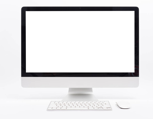 monitor computer retina display, mouse, keyboard - Фото, зображення