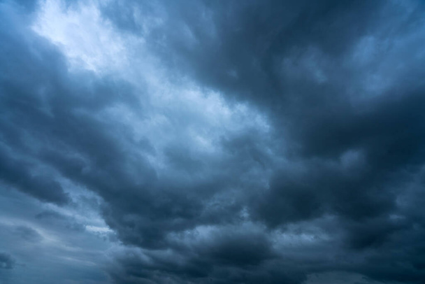 Dark thunderstorm clouds  - Фото, изображение