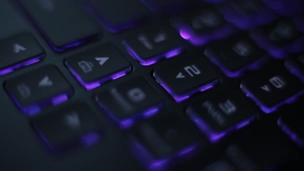 mehrfarbig flackernde Tastatur-Makrotasten - Filmmaterial, Video