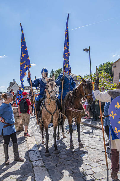 CHARTRES, FRANCE - JUNE 1, 2019: Chartres 1254 - medieval festival taking place in Chartres, France. The event reproduces everyday life, crafts and military activities from Middle Ages like in 1254. - Foto, Bild