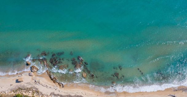 Aerial view of seashore in windy daytime - Fotografie, Obrázek