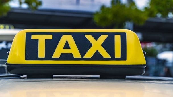 Taxi Sign - Foto, Imagen