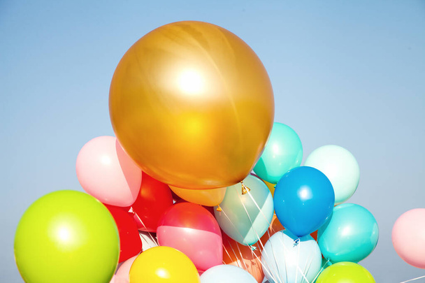Ballons multicolores
 - Photo, image