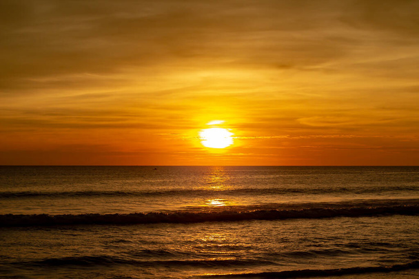 Deep and Rich ORange Sunset at Karon Beach - Fotografie, Obrázek