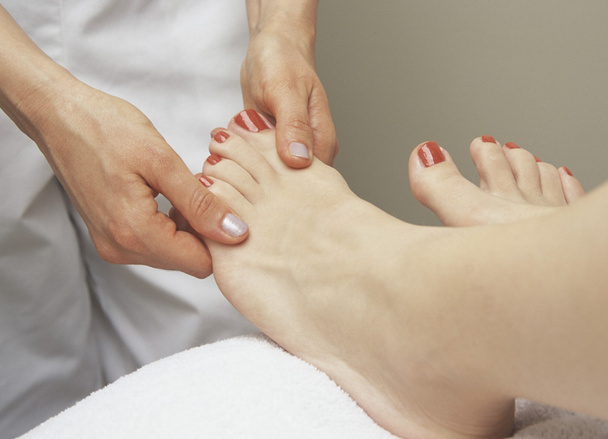 Woman Receiving A Foot Massage - Foto, imagen