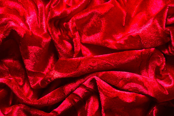 Velours, rotes Tuch. Dieser wunderschöne Stretch-Samtstoff - Foto, Bild