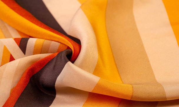 Tissu en soie, rayé, brun jaune rouge beige lignes, ex
 - Photo, image