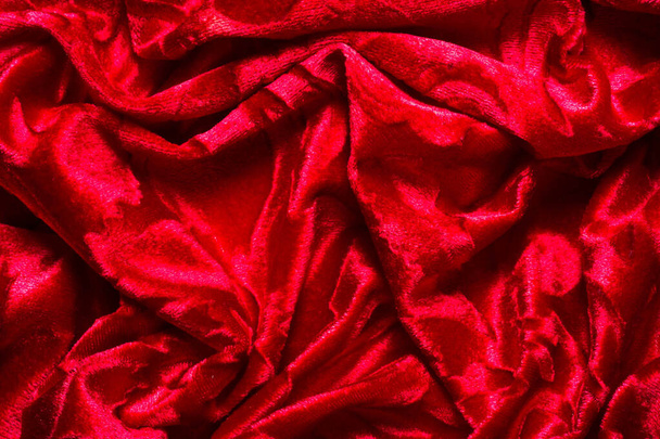velor, ткань красного цвета. Эта великолепная растяжка бархатистая.
 - Фото, изображение