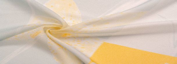Υφή, φόντο, μοτίβο, μετάξι ύφασμα, κίτρινα λουλούδια σε ένα g - Φωτογραφία, εικόνα