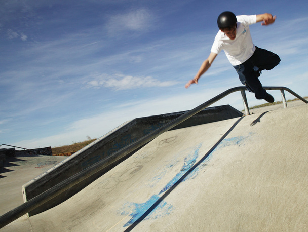 Skater boy falling - Fotó, kép
