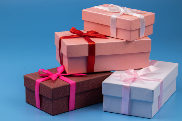 Multi-colored gift boxes. - 写真・画像