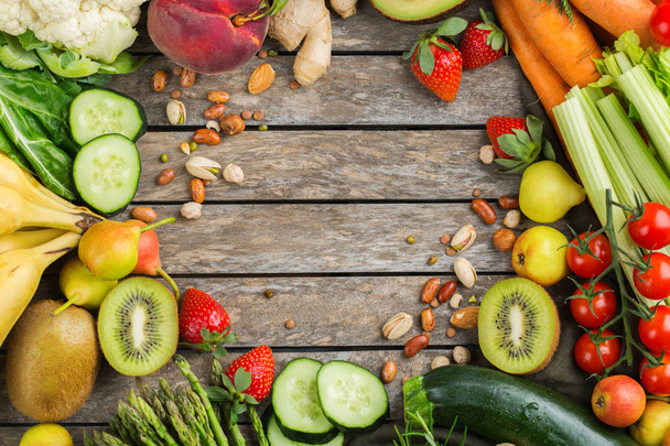 Alimentos saudáveis para conceito de dieta alcalina equilibrada
 - Foto, Imagem