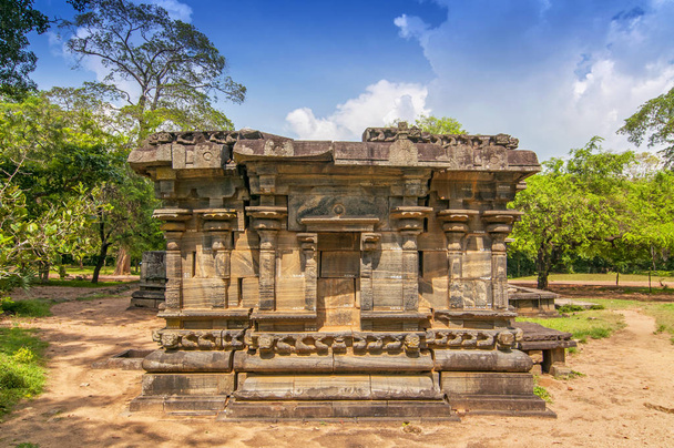 Les ruines de Polonnaruwa, le deuxième plus ancien des royaumes sri lankais
. - Photo, image