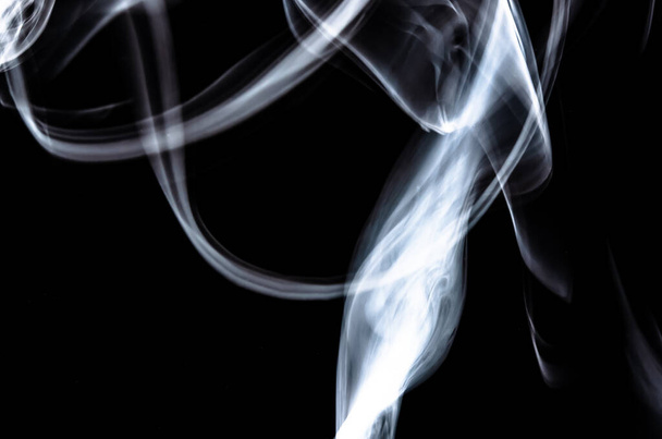 Nature Abstract: The Delicate Beauty and Elegance of a Disp of White Smoke - Fotografie, Obrázek