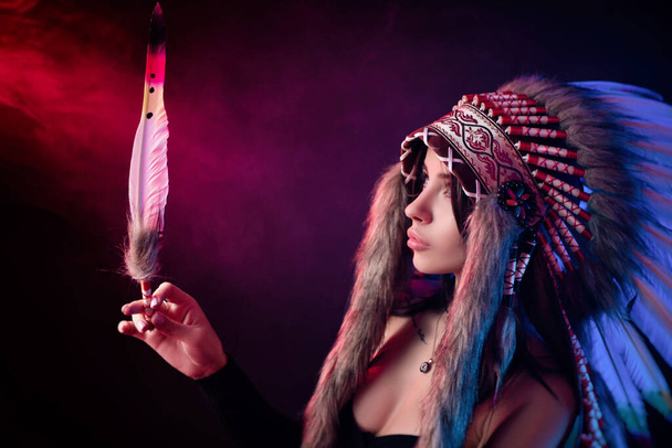 une américaine indien coiffe cafard sur fille - Photo, image