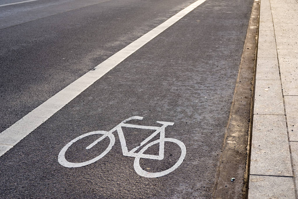 bicycle road marking - Foto, Imagem