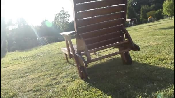 chaise longue relax
 - Séquence, vidéo