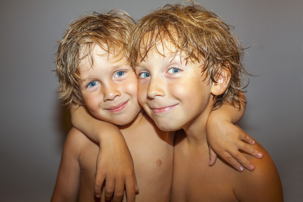 Happy brothers - Foto, Bild