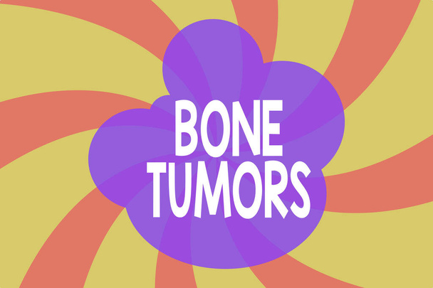 A escrever uma nota a mostrar os tumores ósseos. Foto de negócios mostrando pode ser benigno ou maligno crescimentos encontrados no osso Resumo design geométrico profundo. Simulando fundo de profundidade. Girando
. - Foto, Imagem