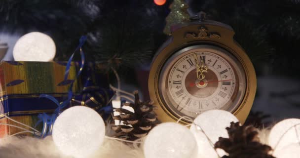 Noel saati, yeni yıl arkaplanı - Video, Çekim