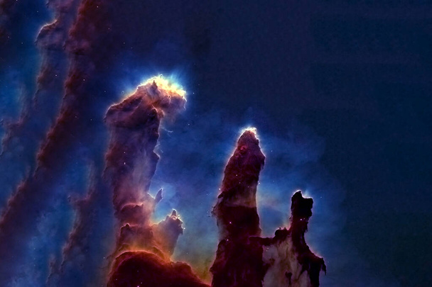 深い空間、柱の形をした美しい星雲。この画像の要素はNASAによって提供されました。. - 写真・画像