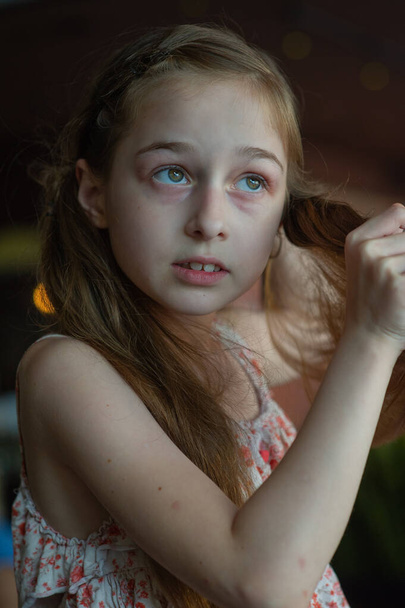Портрет 9-річної дівчинки. портретна концепція дитини
 - Фото, зображення